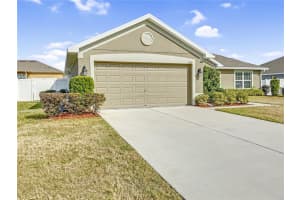 1557 LEMON AVENUE, WINTER HAVEN, FL 33881 Sold 05/22/23