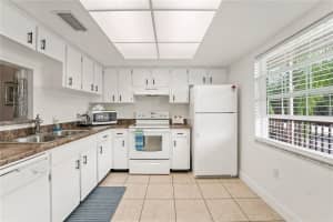 860 Virginia St, Dunedin, FL 34698, Sold 04/03/23