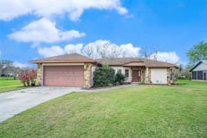 8009 LAKE DRIVE, PALMETTO, FL 34221 Sold 04/03/23