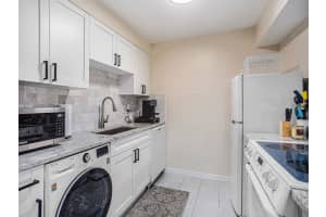 4315 AEGEAN DRIVE, TAMPA, FL 33611 Sold 05/05/23