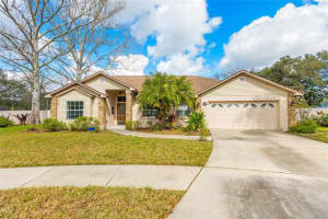 2201 Glen Mist Dr, Valrico, FL 33594, Sold 03/28/23