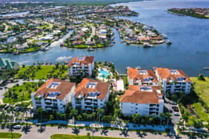 1026 BELLASOL WAY, APOLLO BEACH, FL 33572 Sold 02/24/23