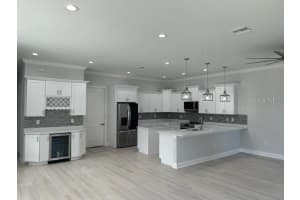 714 LOIS AVENUE, TAMPA, FL 33609 Sold 05/09/23