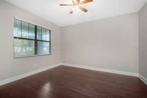 722 KINGSFIELD RESERVE AVENUE, BRANDON, FL 33511 Sold 03/08/23