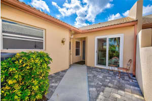 4108 MARSEILLES AVENUE, SARASOTA, FL 34233 Sold 05/04/23