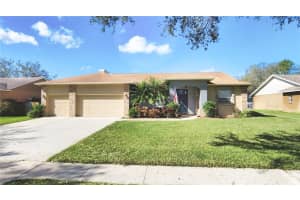 2708 Bent Leaf Dr, Valrico, FL 33594, Sold 04/21/23