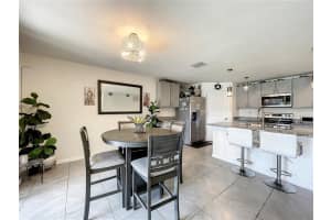 932 OCEAN SPRAY DRIVE, RUSKIN, FL 33570 Sold 04/05/23