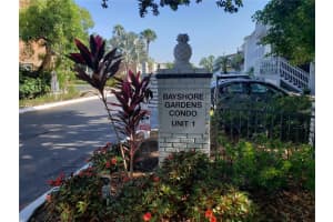 1541 Leisure Dr, Bradenton, FL 34207, Sold 03/15/23