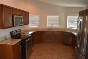 264 BENTLEY OAKS BOULEVARD, AUBURNDALE, FL 33823 Sold 04/06/23