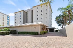 350 GOLDEN GATE POINT, SARASOTA, FL 34236 Sold 03/20/23