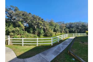 806 Lake Haven Square, Brandon, FL 33511, Sold 05/16/23