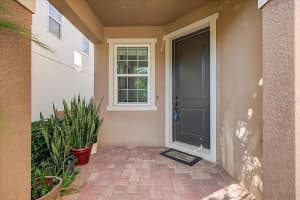 10171 GRAND OAK CIRCLE, MADEIRA BEACH, FL 33708 Sold 03/30/23