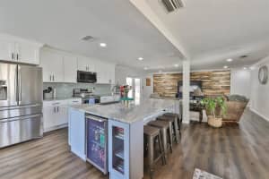 11304 LEPRECHAUN DRIVE, RIVERVIEW, FL 33569 Sold 10/06/23