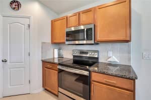 8136 ROTHBURY HILLS PLACE, GIBSONTON, FL 33534 Sold 05/09/23