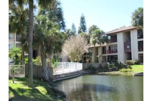 3861 LAKE DRIVE, TAMPA, FL 33614 Sold 03/17/23