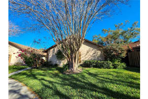375 DOUGLAS WAY, WINTER GARDEN, FL 34787 Sold 04/03/23
