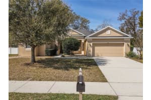 608 CURLY FERN LANE, DELAND, FL 32720 Sold 04/13/23