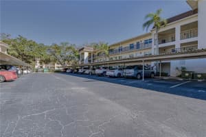 845 MAPLE COURT, DUNEDIN, FL 34698 Sold 06/07/23