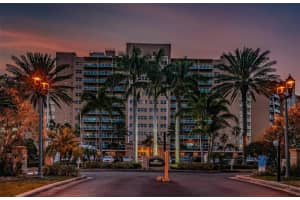 880 MANDALAY AVENUE, CLEARWATER, FL 33767 Sold 04/12/23