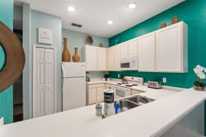 108 Paradise Parade #23 Davenport, FL 33897 Sold 04/28/23