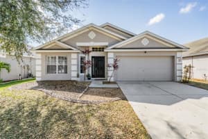 11551 MISTY ISLE LANE, RIVERVIEW, FL 33579 Sold 04/27/23