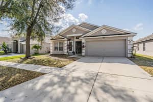 11551 MISTY ISLE LANE, RIVERVIEW, FL 33579 Sold 04/27/23