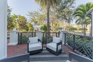 4904 YACHT CLUB DRIVE, TAMPA, FL 33616 Sold 04/20/23