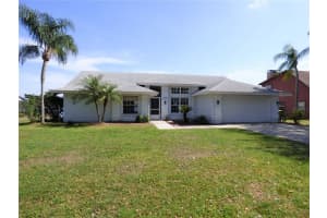 546 SOMERSET DRIVE, AUBURNDALE, FL 33823 Sold 04/27/23