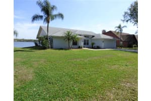 546 SOMERSET DRIVE, AUBURNDALE, FL 33823 Sold 04/27/23