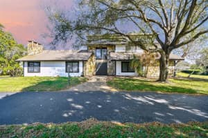 1208 CIMARRON CIRCLE, BRADENTON, FL 34209 Sold 06/08/23