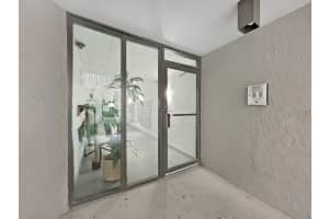6104 PALMA DEL MAR BOULEVARD, ST PETERSBURG, FL 33715 Sold 06/07/23