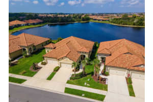 323 CASALINO DRIVE, NOKOMIS, FL 34275 Sold 04/25/23