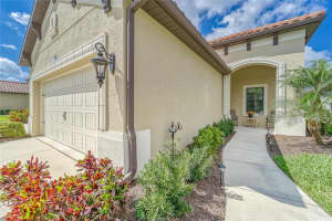 323 CASALINO DRIVE, NOKOMIS, FL 34275 Sold 04/25/23