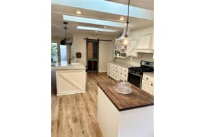 15044 LAKE MAGDALENE BOULEVARD, TAMPA, FL 33618 Sold 04/21/23