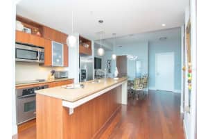 912 CHANNELSIDE DRIVE, TAMPA, FL 33602 Sold 05/09/23