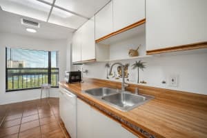 1320 PASADENA AVENUE, SOUTH PASADENA, FL 33707 Sold 06/16/23