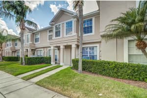 534 KENSINGTON LAKE CIRCLE, BRANDON, FL 33511 Sold 04/20/23