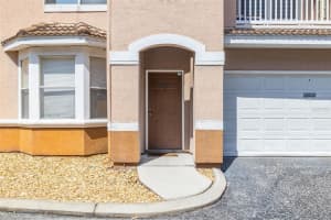 10536 VILLA VIEW CIRCLE, TAMPA, FL 33647 Sold 04/21/23