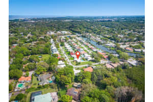 2141 WATEROAK DRIVE, CLEARWATER, FL 33764 Sold 04/18/23