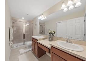 5346 SYLVESTER LOOP, TAMPA, FL 33610 Sold 04/27/23