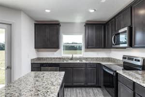 1722 WYNFORD CIRCLE, TAVARES, FL 32778 Sold 05/31/23