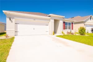 638 SQUIRES GROVE, WINTER HAVEN, FL 33880 Sold 08/25/23