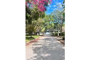 2912 HARBOR VIEW AVENUE, TAMPA, FL 33611 Sold 03/31/25