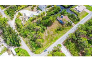 650 CALOOSA DRIVE, VENICE, FL 34293 Sold 05/15/23