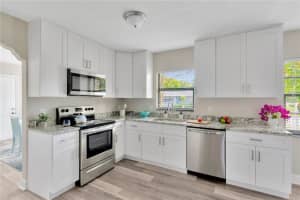 301 GLEN AVENUE, TAMPA, FL 33609 Sold 06/02/23