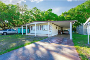 3757 Muller Dr, Zephyrhills, FL 33540, Sold 04/05/23