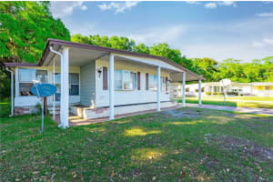 3757 Muller Dr, Zephyrhills, FL 33540, Sold 04/05/23