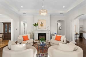 4901 Yacht Club Dr, Tampa, FL 33616, Sold 04/25/23