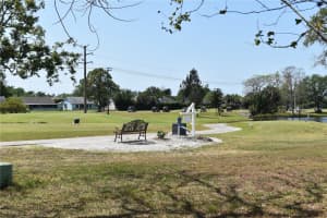 1514 KNOLLWOOD DRIVE, BRADENTON, FL 34208 Sold 06/09/23