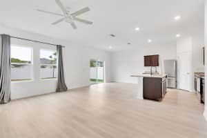 34908 Daisy Meadow Loop, Zephyrhills, FL 33541, Sold 05/17/23